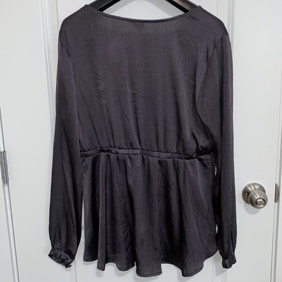 Torrid Surplice Babydoll Blouse - Picture 4 of 9